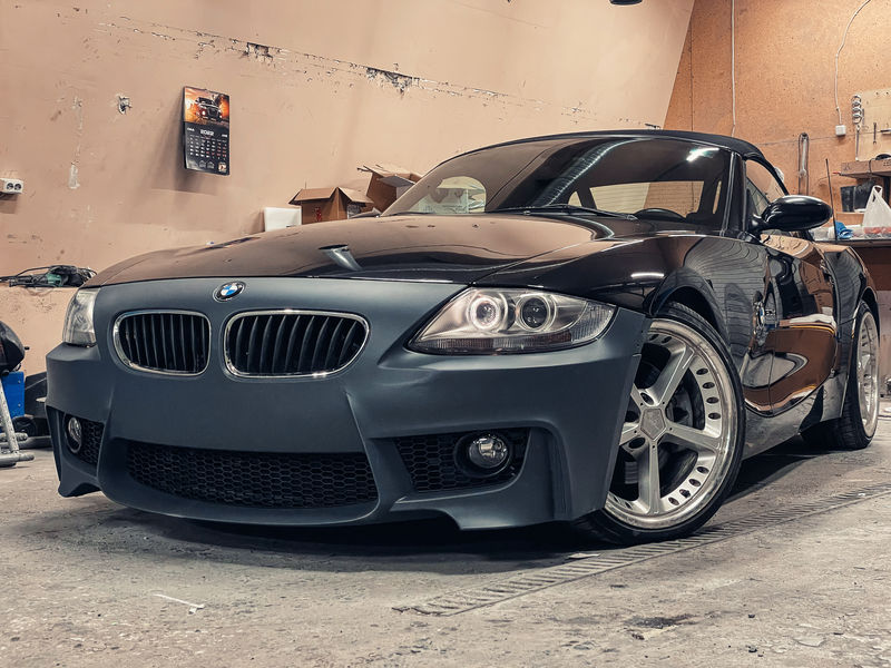 Sport Performance Full Front Bumper For Bmw Z E E With Fog